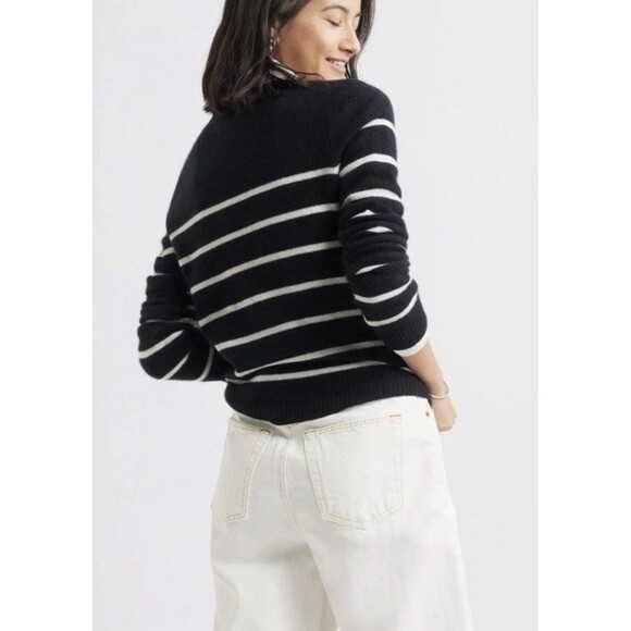 Caslon 100% Cashmere Crewneck Sweater Size L NWT - Picture 2 of 10